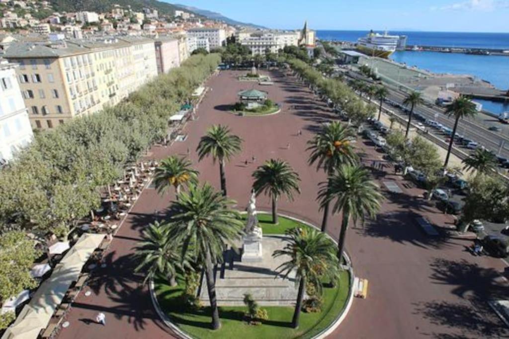 Appartement Jolie T2 Centre Historique De Bastia à Bastia  Extérieur photo